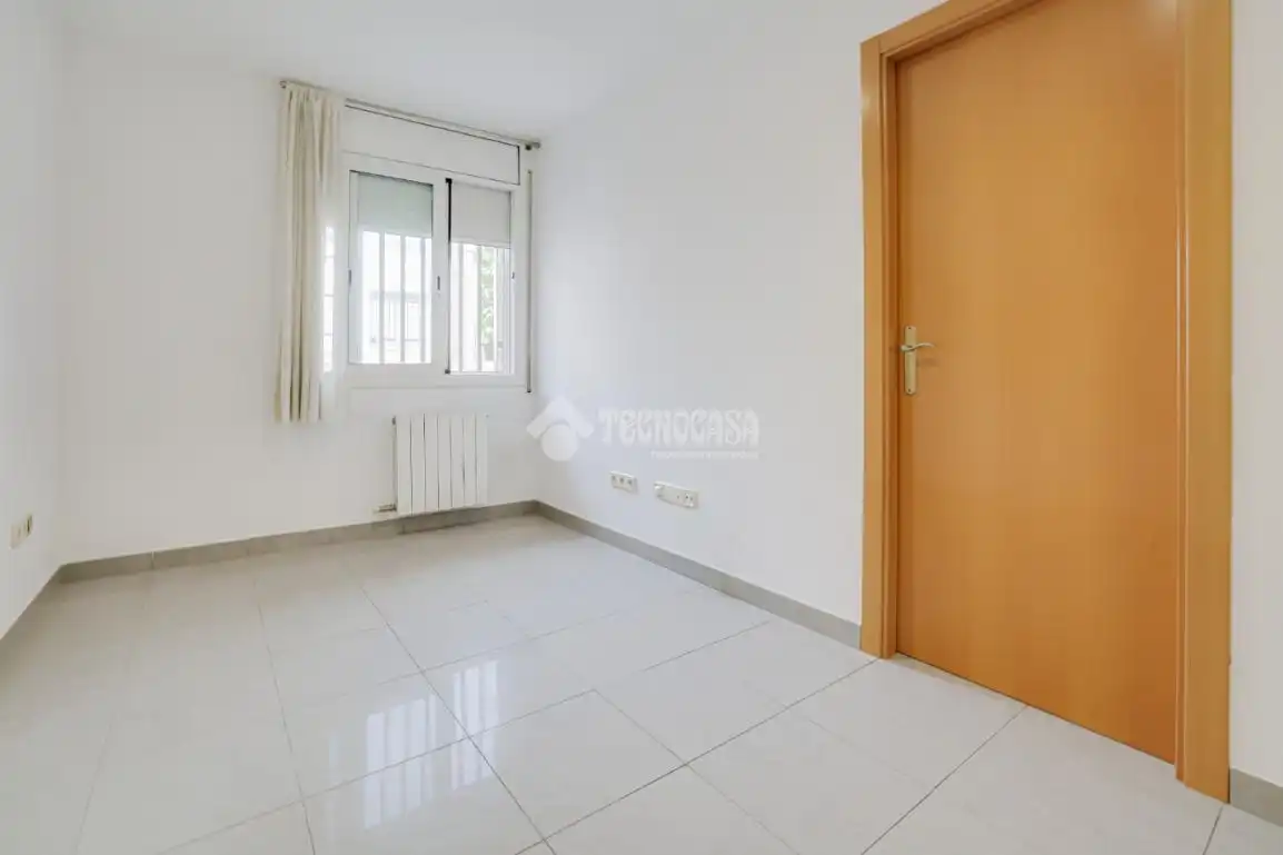 Habitación de Piso en venta en Rubí con Calefacción