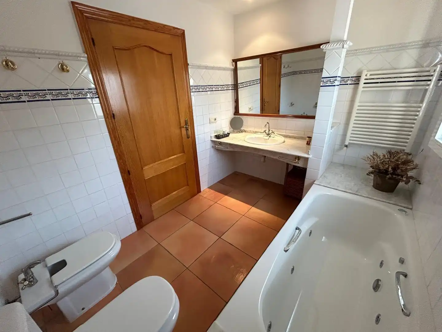 Baño de Casa o chalet en venta en La Font d'en Carròs con Aire acondicionado, Calefacción y Jardín privado