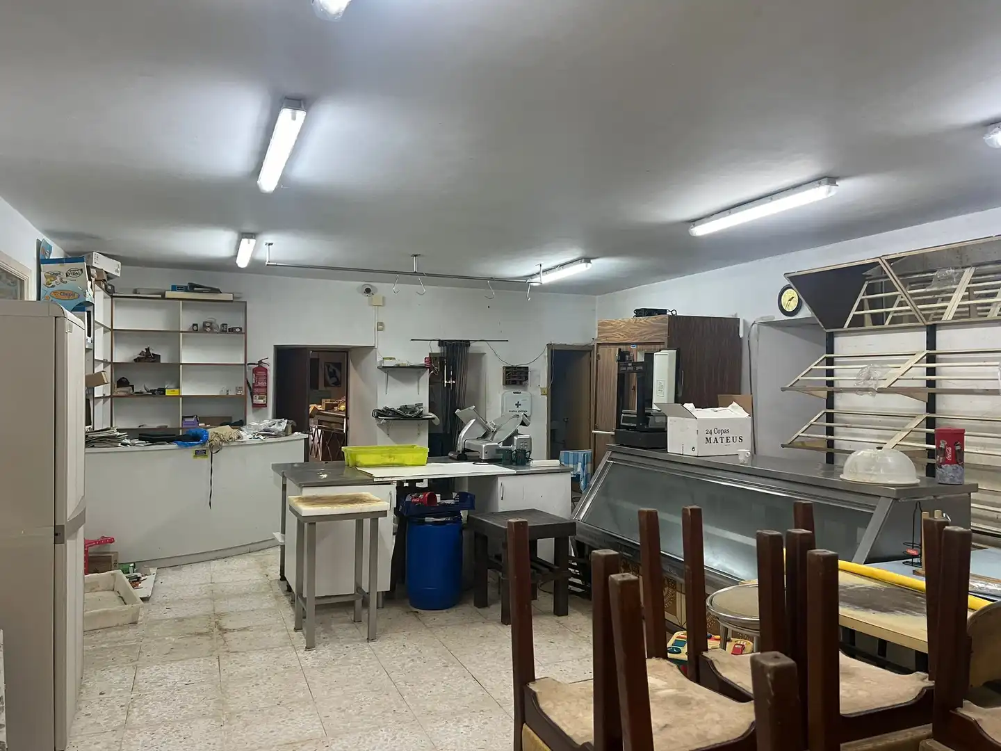 Küche von Geschaftsraum zum Verkauf in Narón mit Heizung, Terrasse und Möbliert
