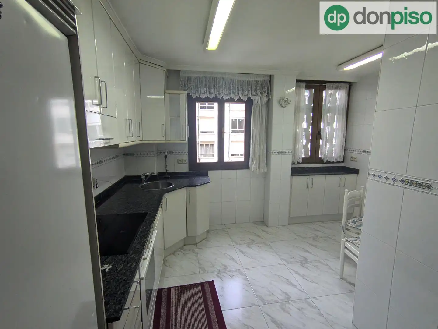 Cocina de Piso en venta en Santander con Calefacción, Amueblado y Balcón