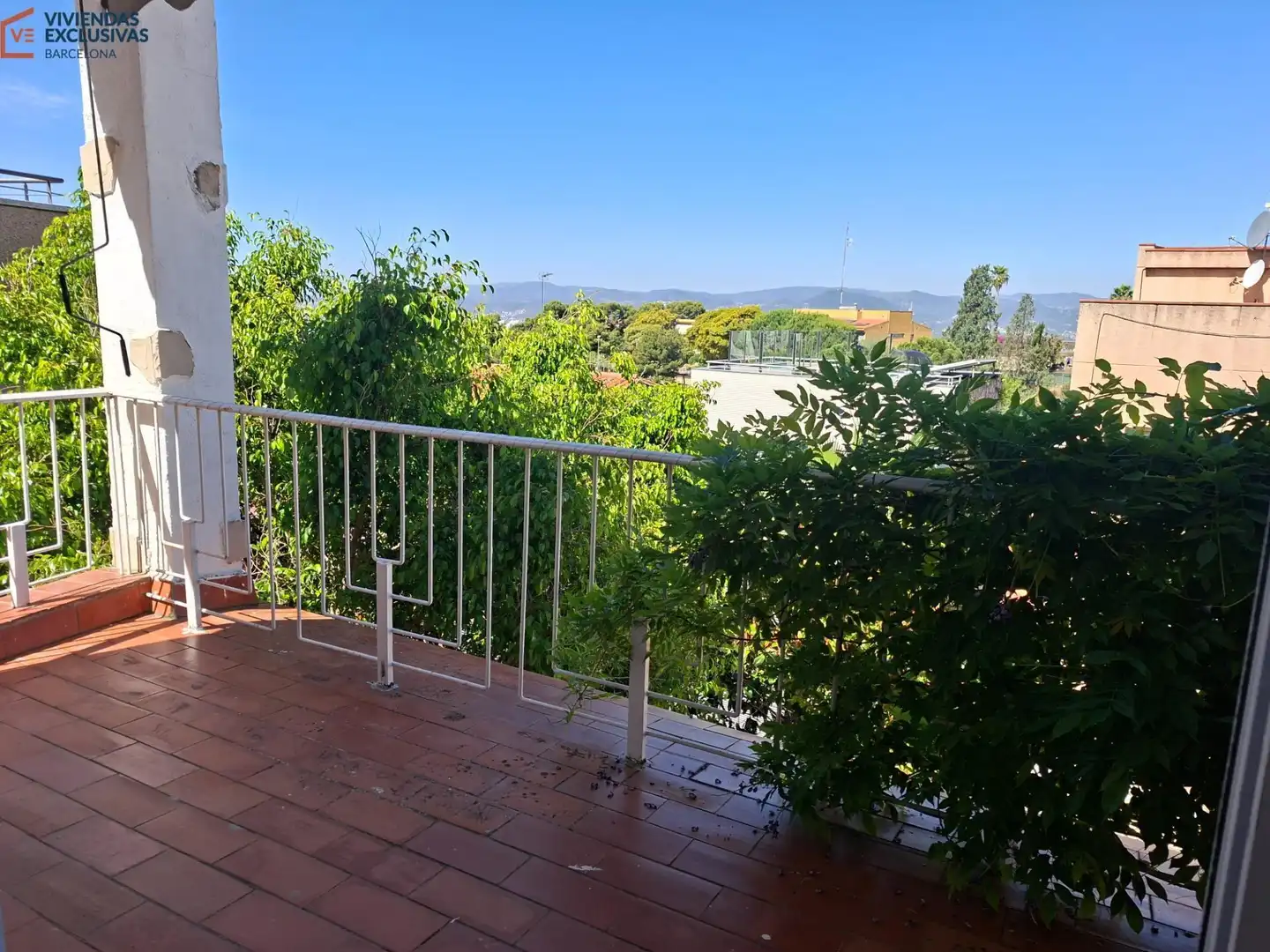 Terrassa de Casa o xalet en venda en Sant Just Desvern amb Aire condicionat, Calefacció i Jardí privat