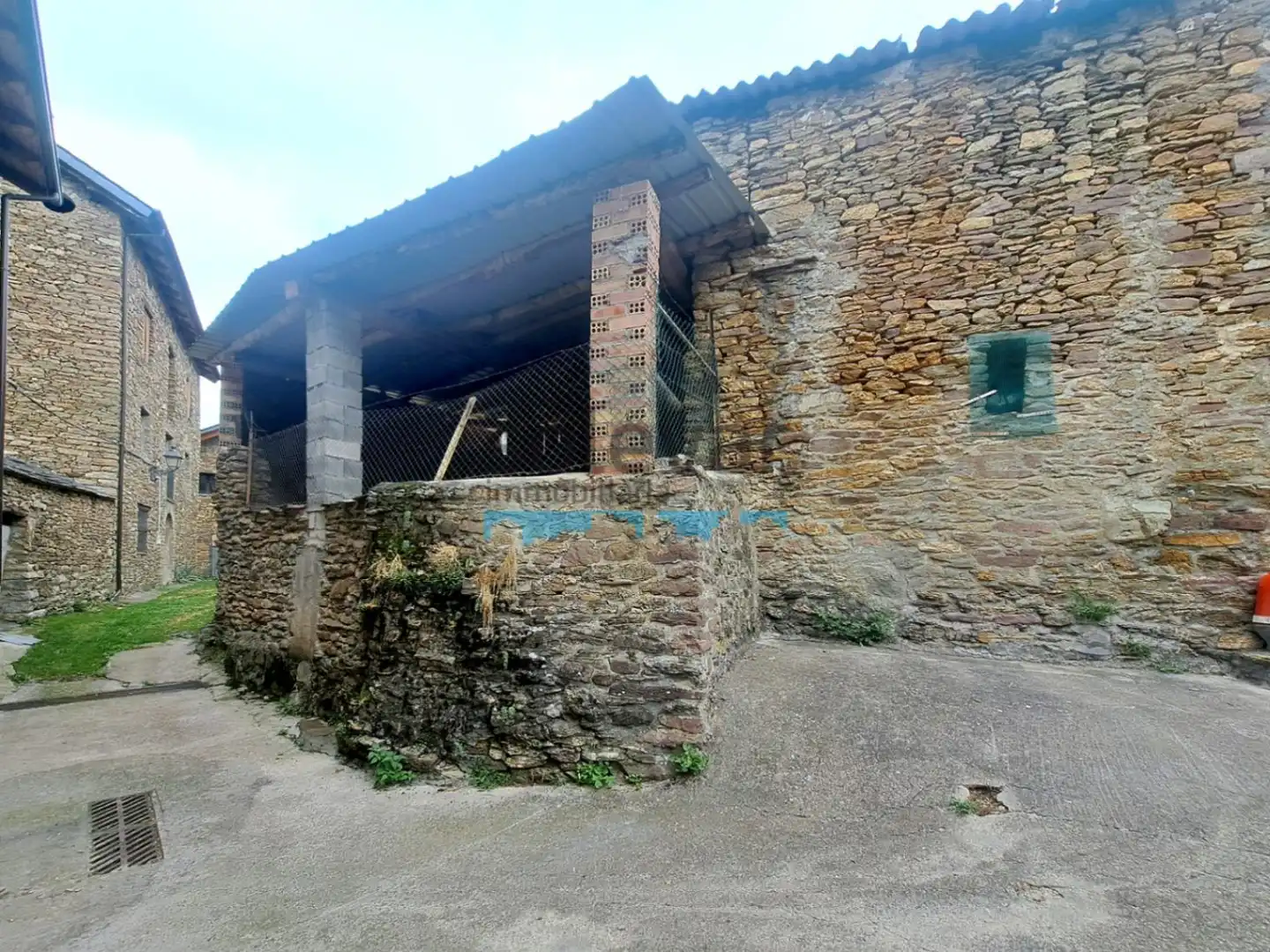 Vista exterior de Casa o chalet en venta en La Torre de Cabdella