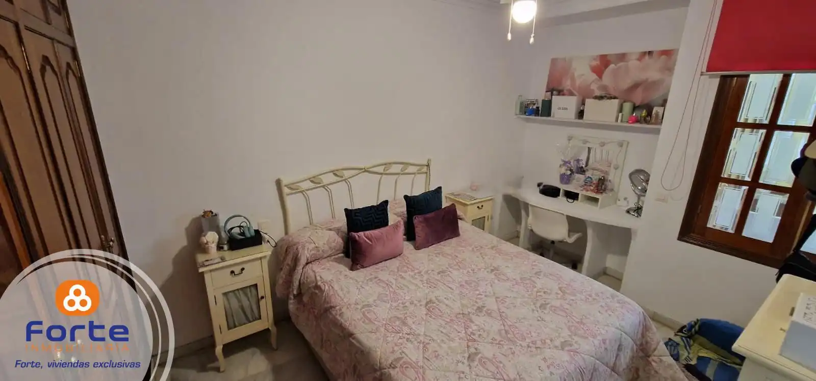 Bedroom of Flat for sale in Córdoba  with Air Conditioner