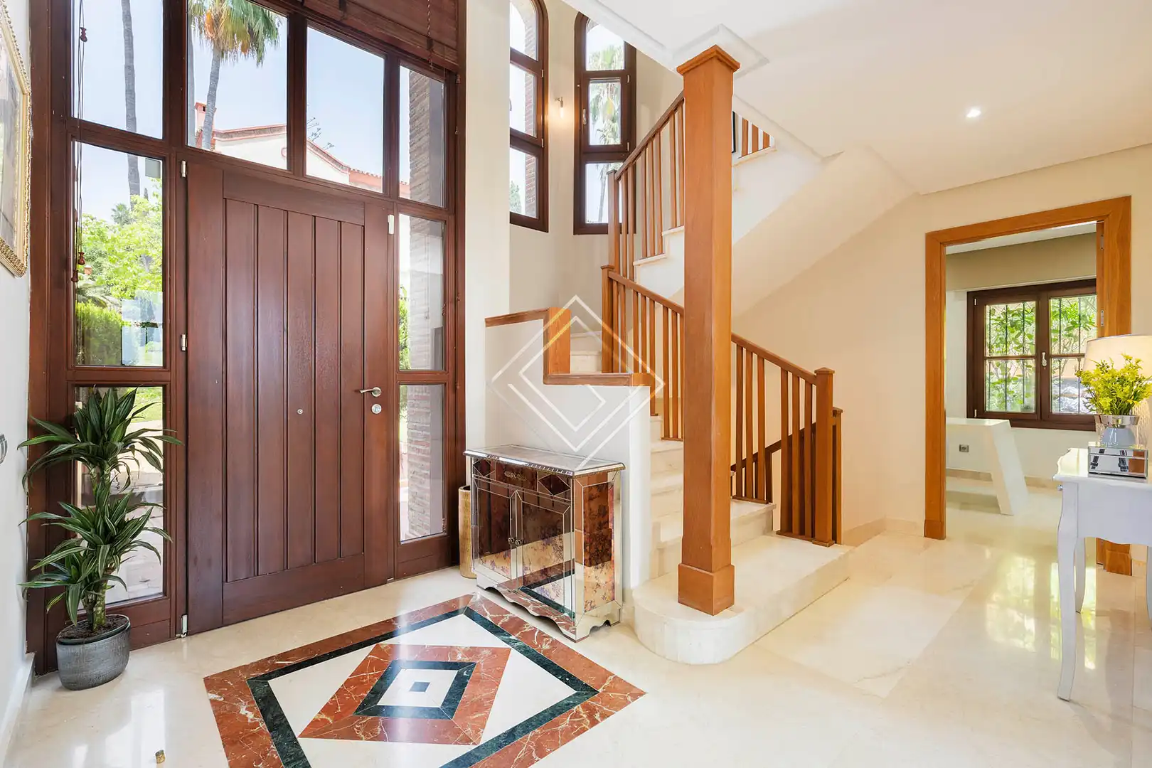 Chalet con piscina en venta en Milla de Oro, imagen 10
