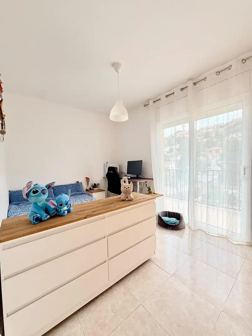 Habitación de Casa adosada en venta en Calafell con Calefacción, Jardín privado y Terraza
