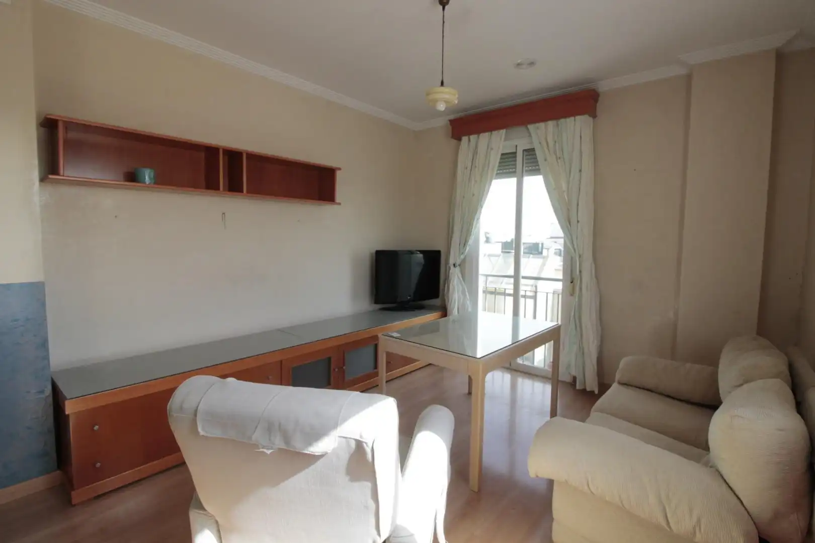 Sala de estar de Piso en venta en Sevilla con Balcón y Jacuzzi