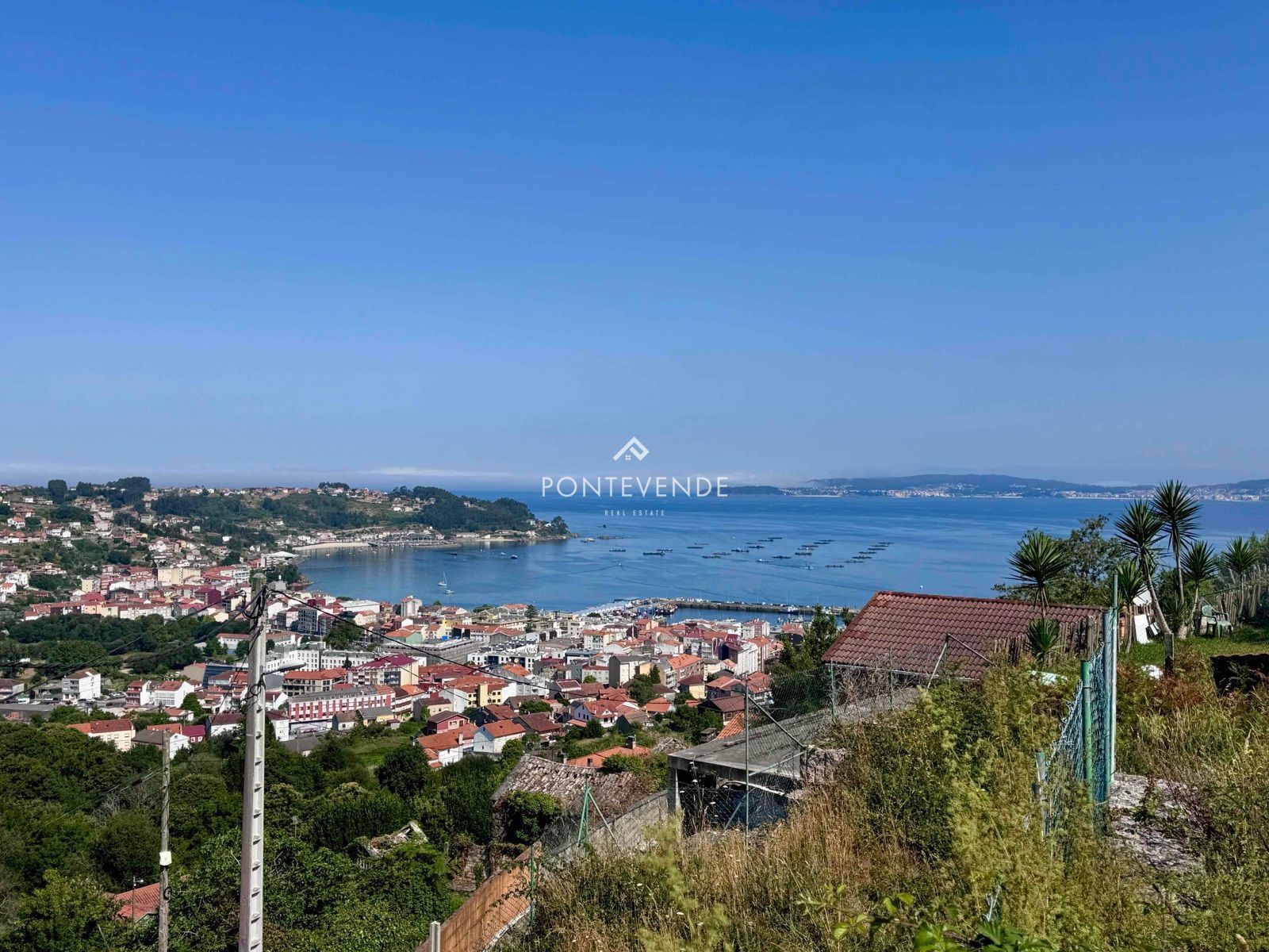 Terreno en venta en Bueu