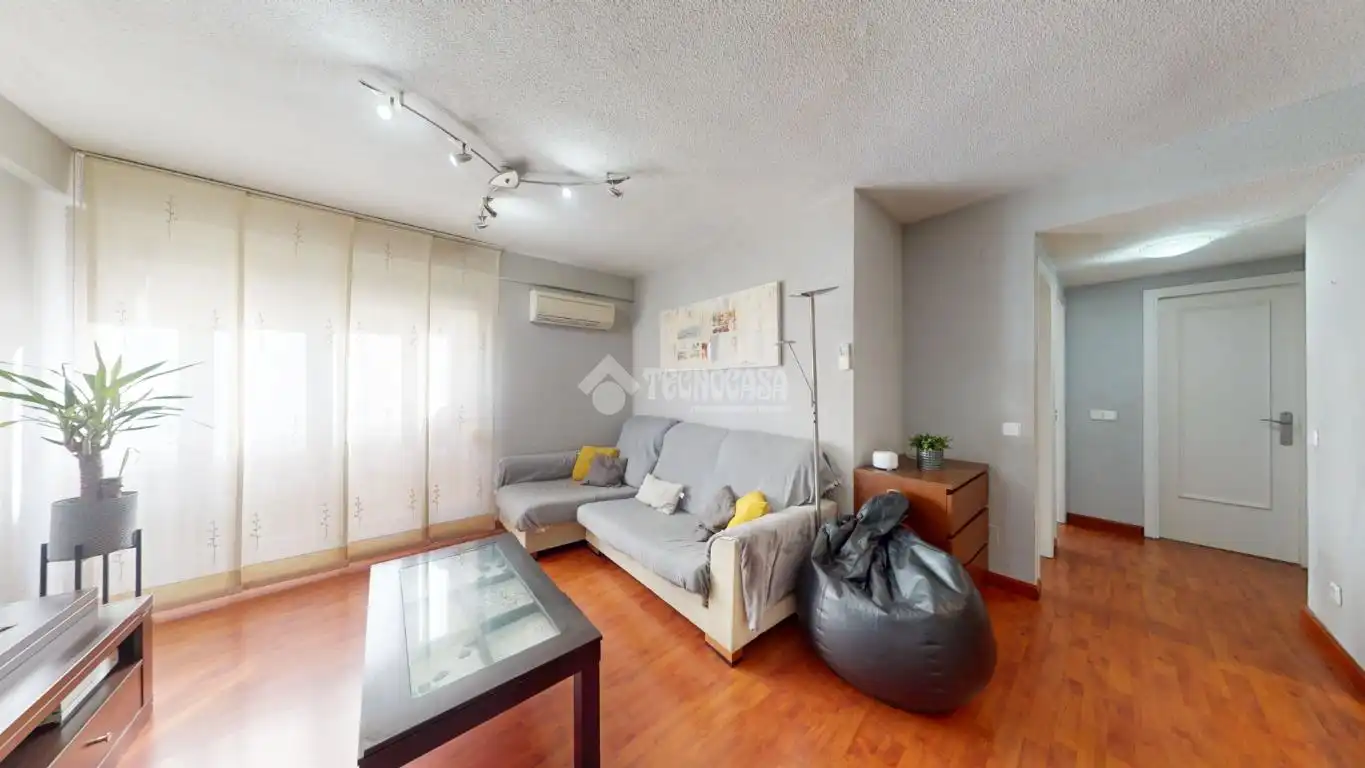 Piso en venta en Bulevar - Plaza Castilla