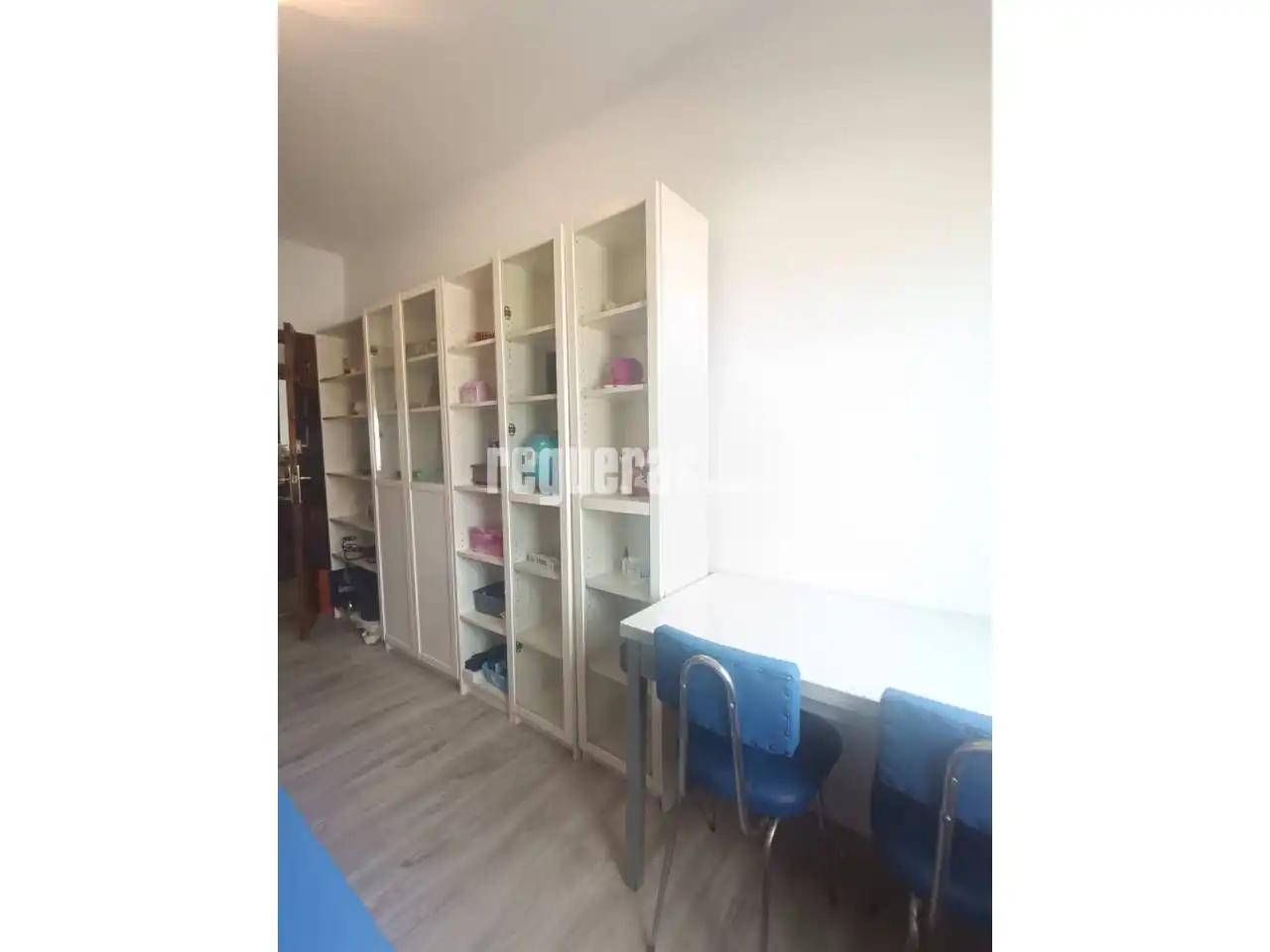 Habitación de Piso en venta en Avilés con Calefacción y Amueblado