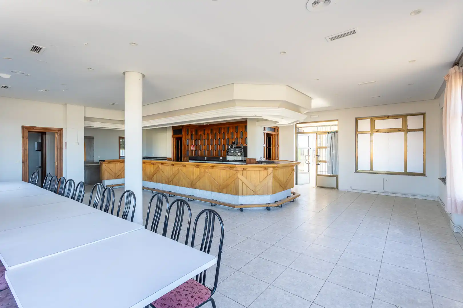 Local comercial en venda a Avenida Bañeza 41, imagen 9