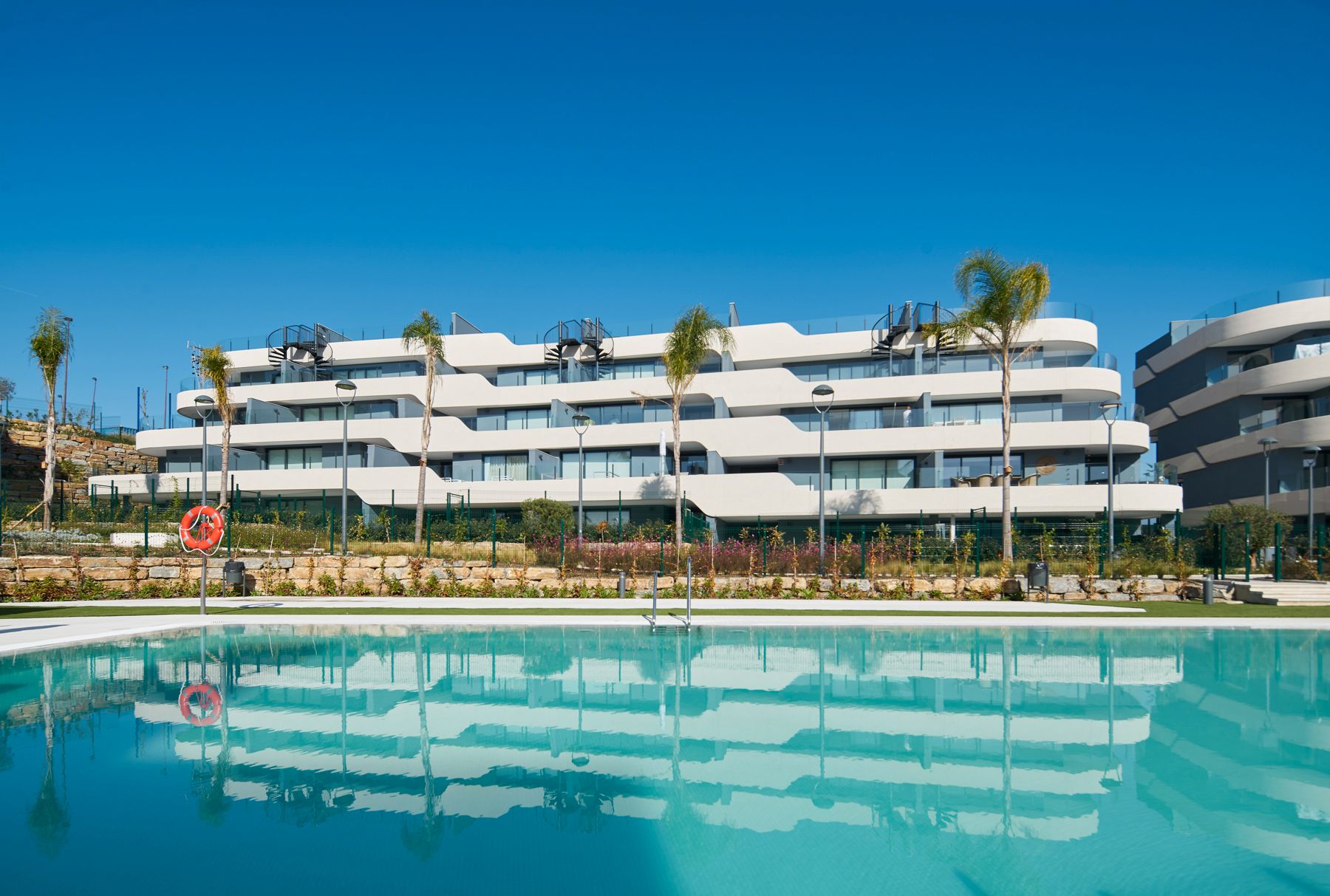 Exterior view of Attic for sale in Estepona  with Air Conditioner, Heating and Terrace