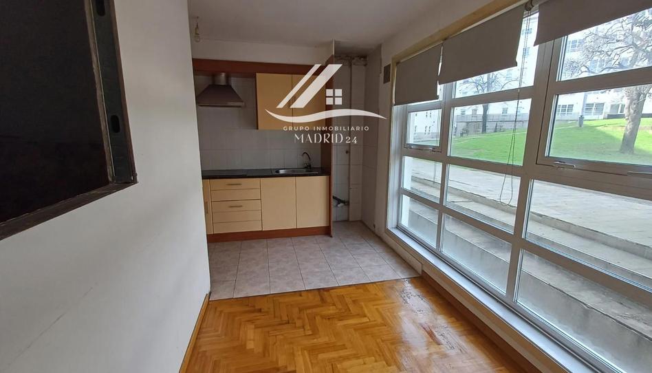 Photo 1 of Flat for sale in Camiño Finca Pateira, Lavadores, Pontevedra