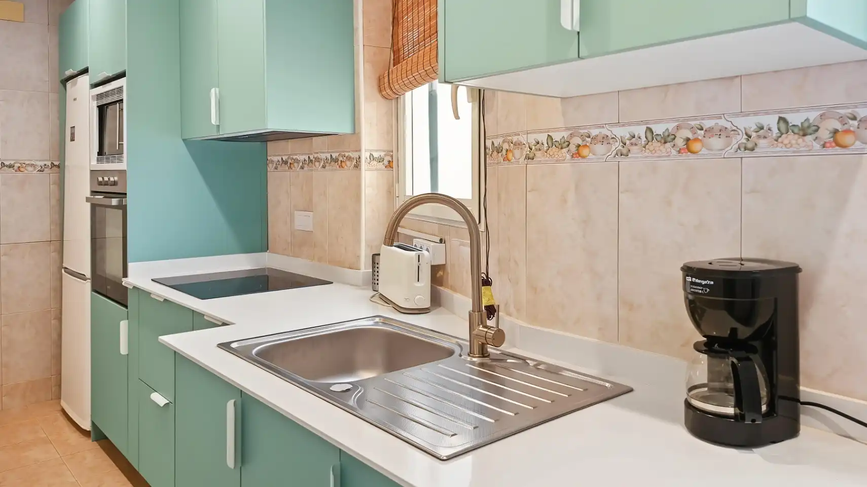 Kitchen of Flat for sale in Centro Urbano