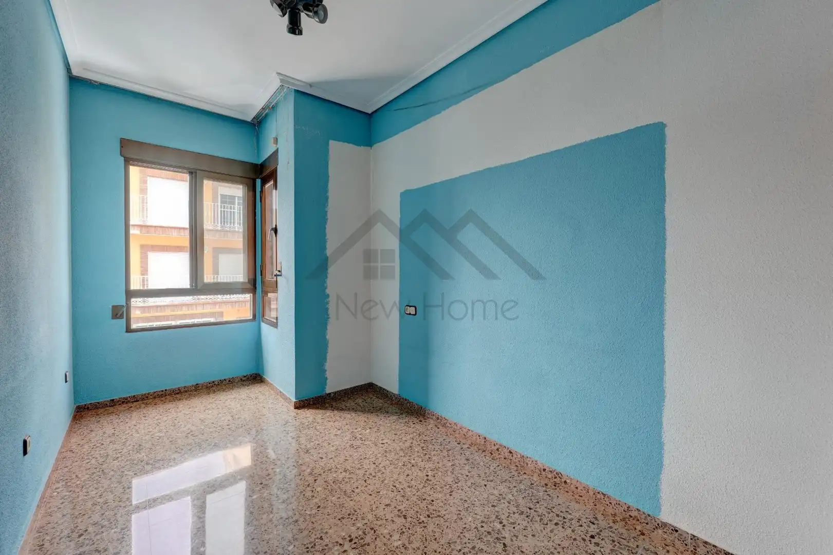 Sala d'estar de Casa o xalet en venda en La Pobla de Vallbona amb Terrassa i Traster