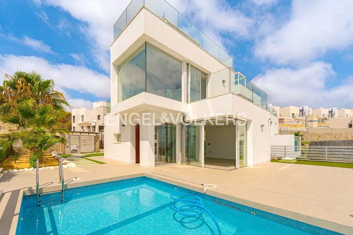 Casa con piscina en venta en Balcón de Finestrat - Terra Marina, imagen 3
