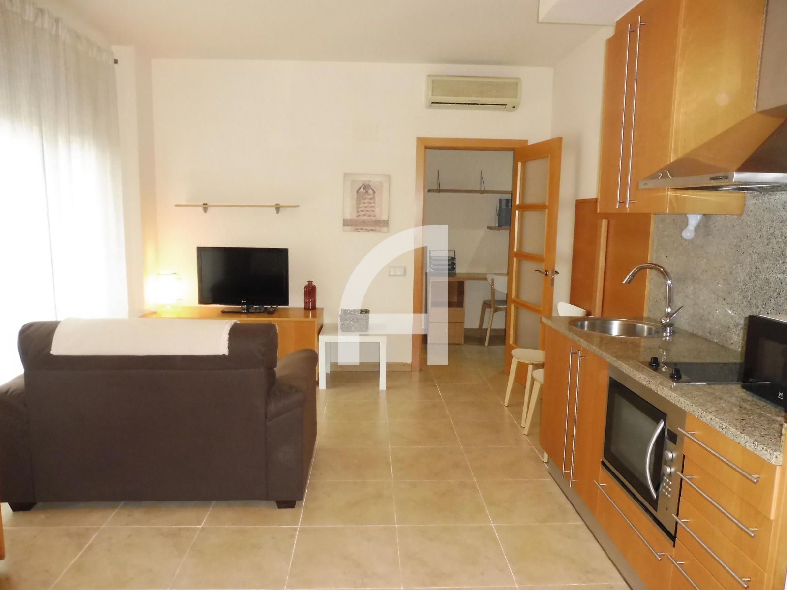 Sala d'estar de Estudi en venda en Terrassa amb Aire condicionat, Calefacció i Parquet