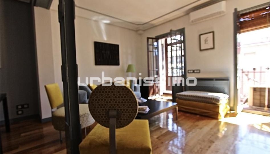 Piso de alquiler en De Santísima Trinidad, Trafalgar - Imagen 3
