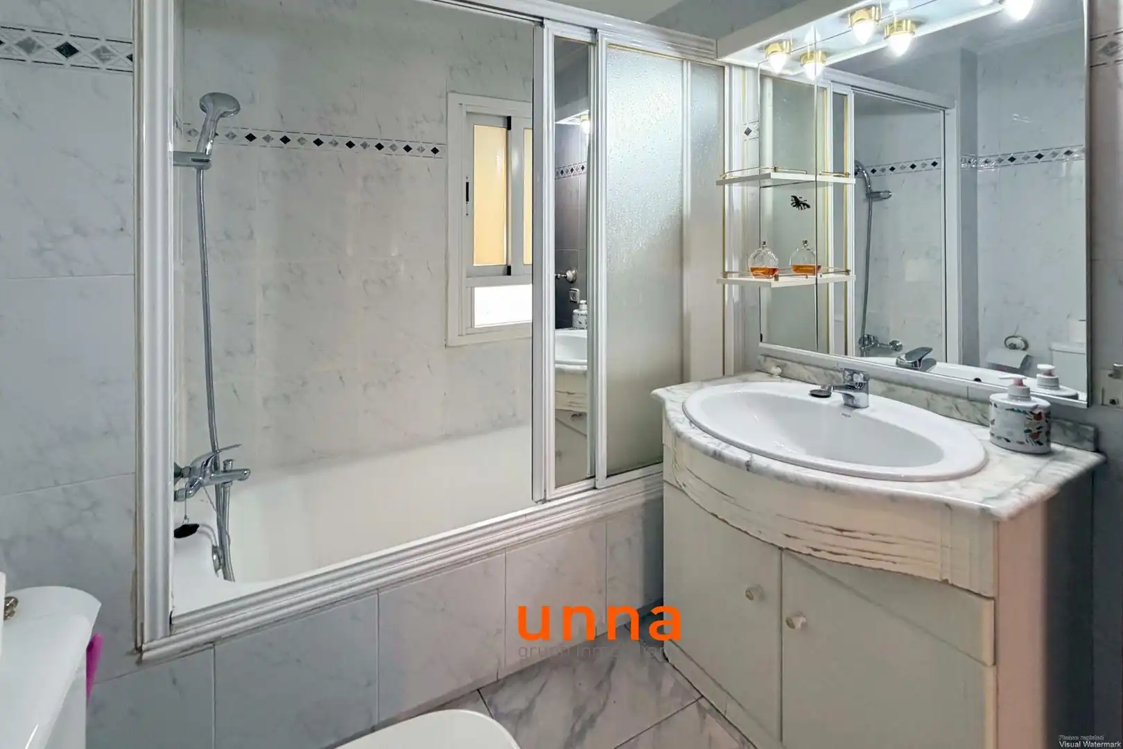 Baño de Piso en venta en Móstoles con Aire acondicionado, Calefacción y Parquet
