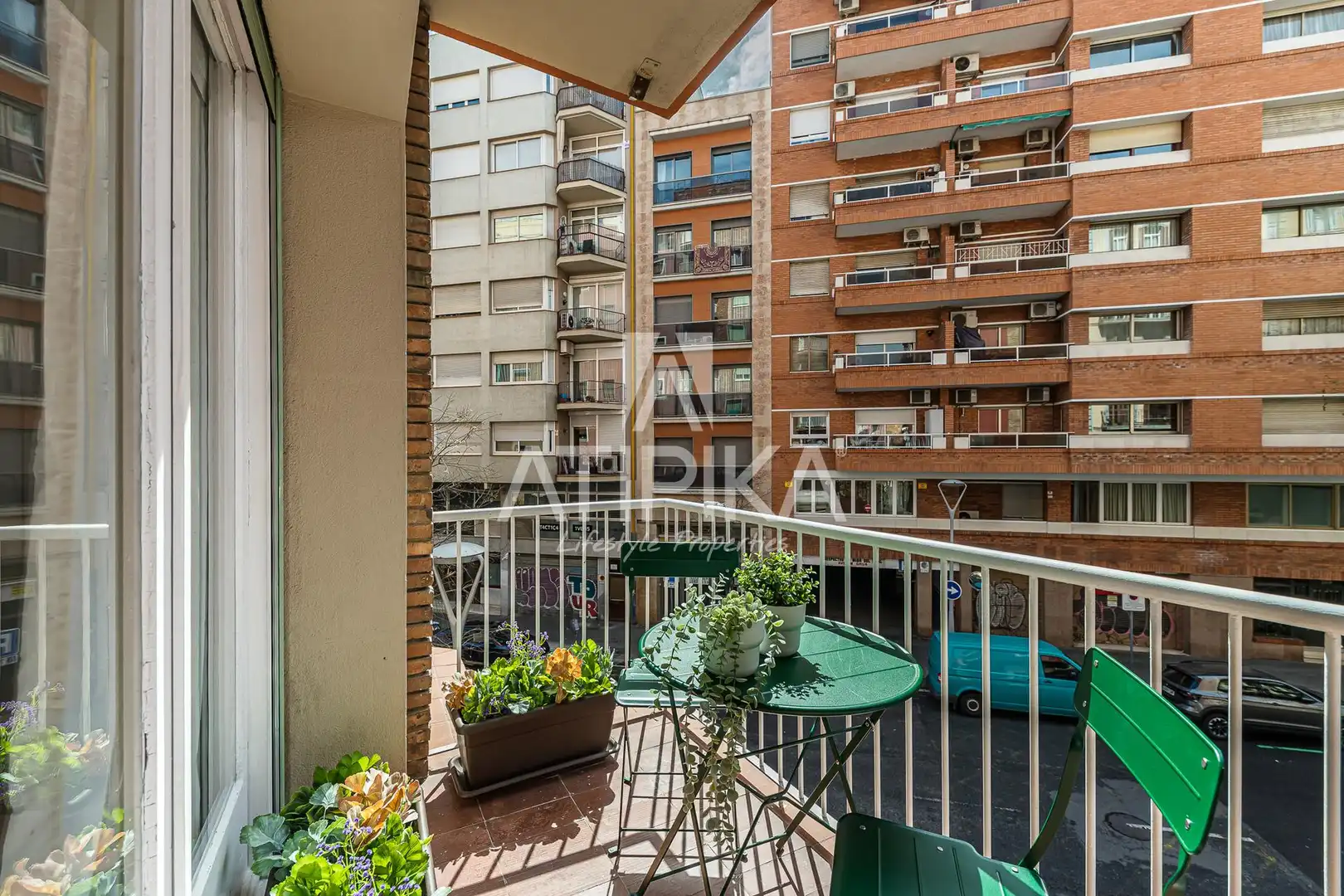 Balcony of Flat for rent in Barcelona  with Air Conditioner, Heating and Parquet flooring
