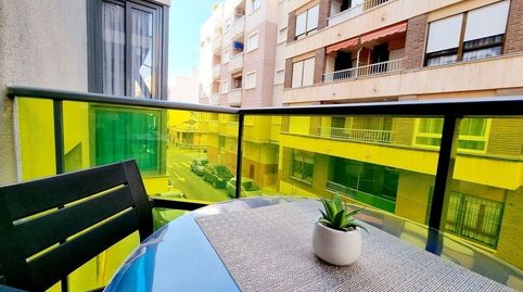 Foto 2 de Apartamento de alquiler en Zona Playa del Cura, Torrevieja