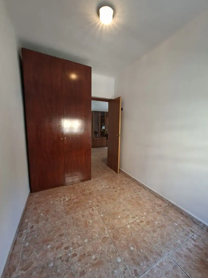 Dormitori de Pis en venda en L'Hospitalet de Llobregat amb Calefacció i Traster