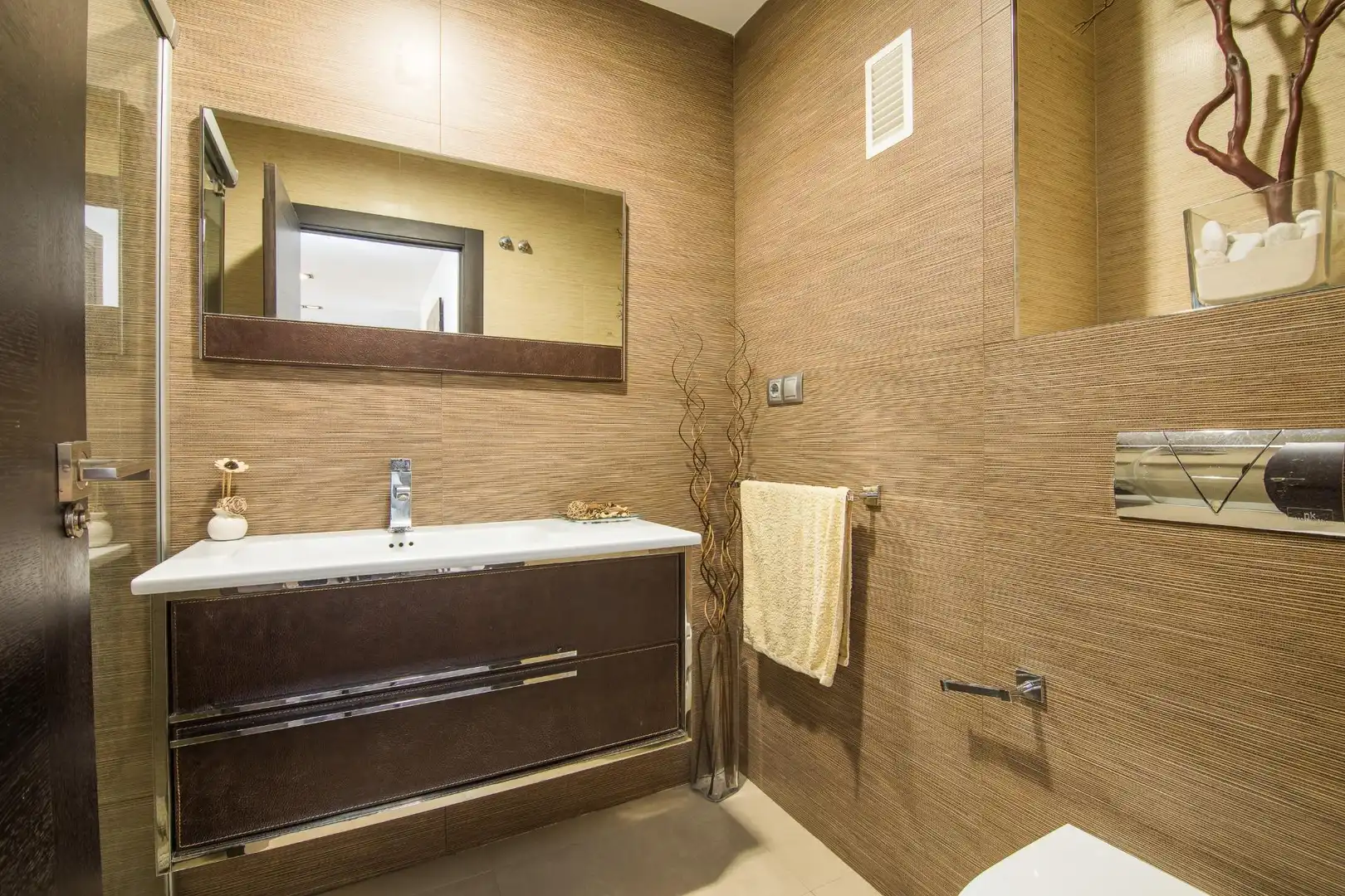 Flat with terrace for sale in Calle DR FERRAN, imagen 17