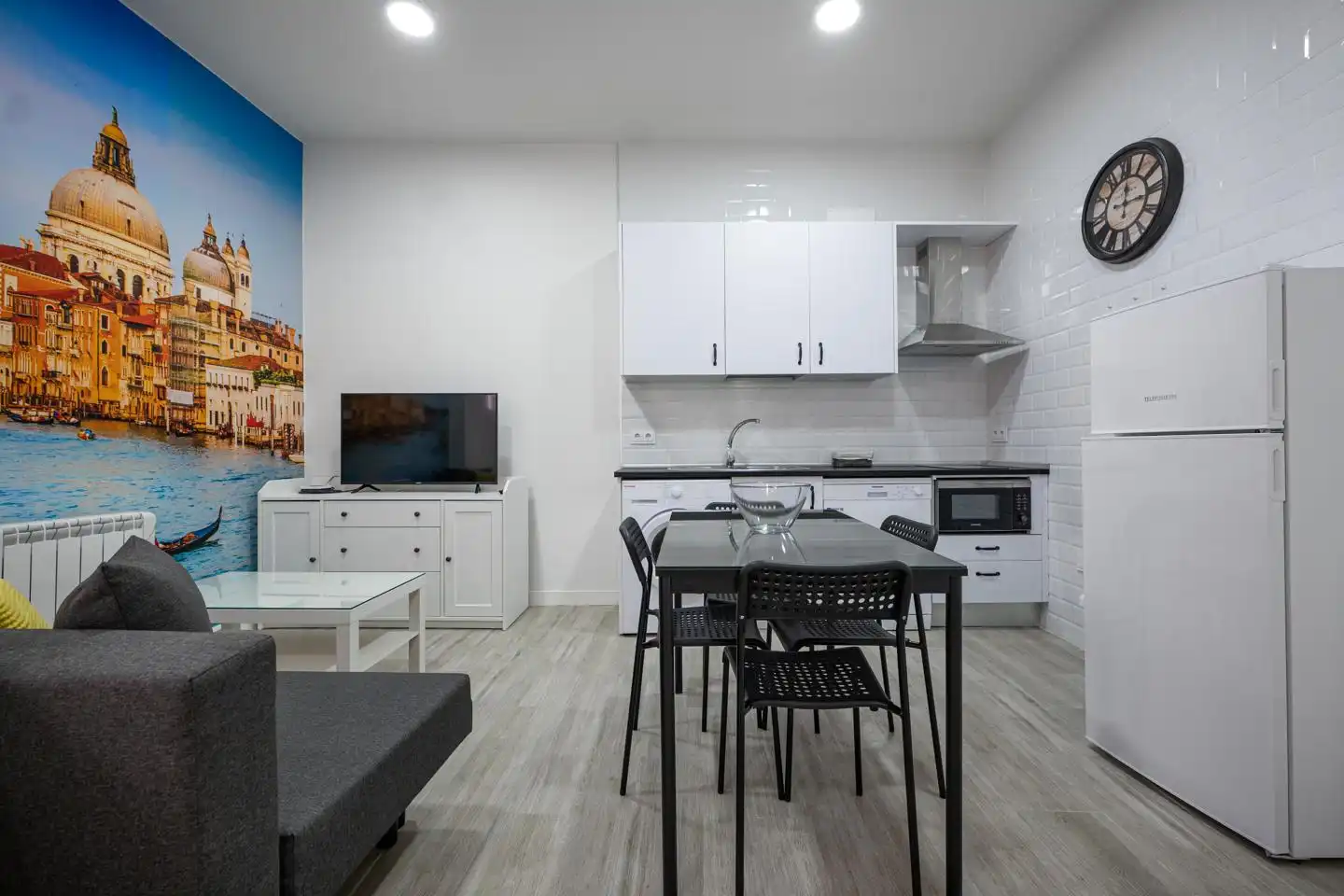 Cocina de Planta baja en venta en Ávila con Calefacción y Amueblado