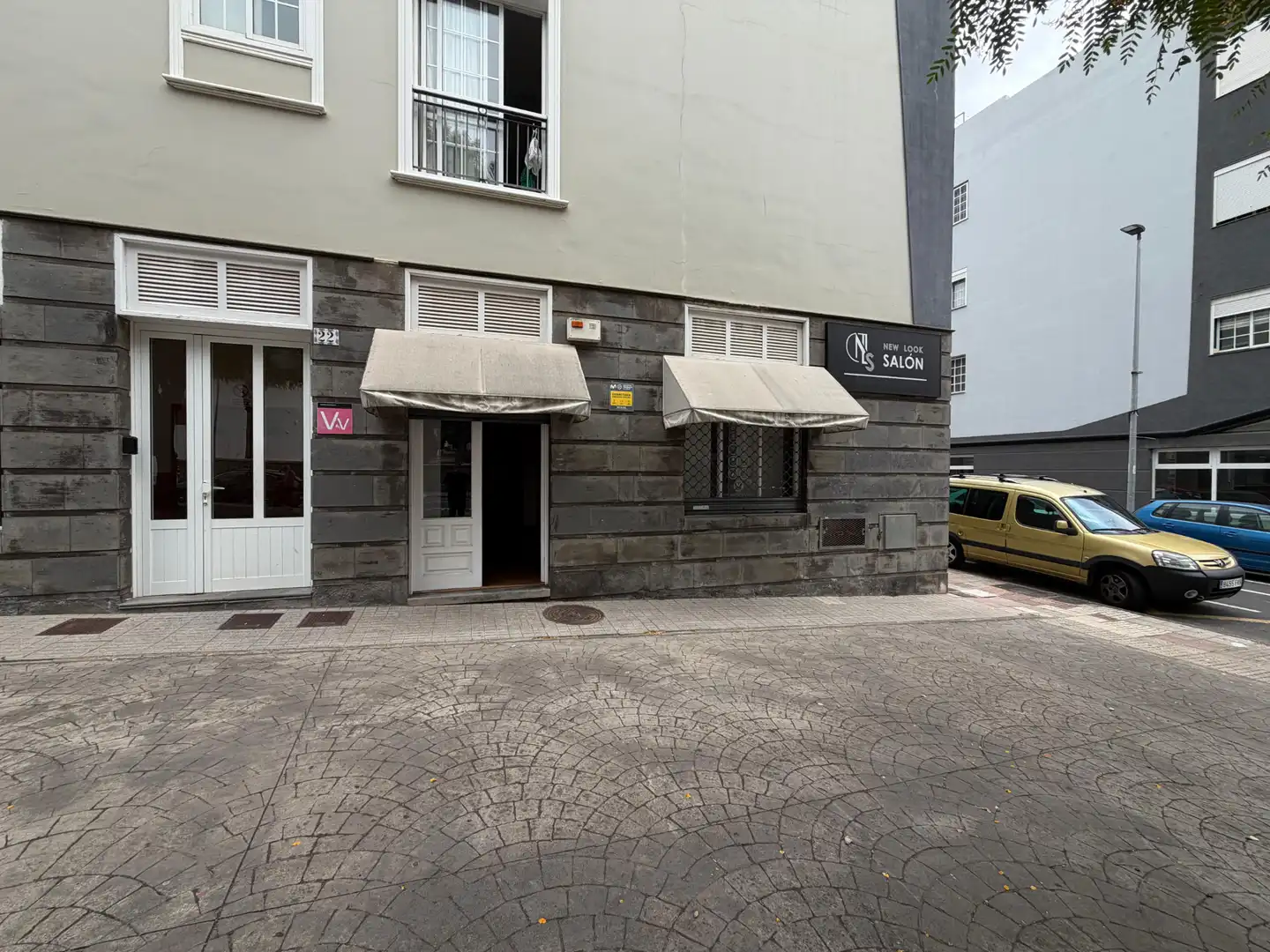 Vista exterior de Local de alquiler en San Cristóbal de la Laguna con Aire acondicionado, Parquet y Alarma