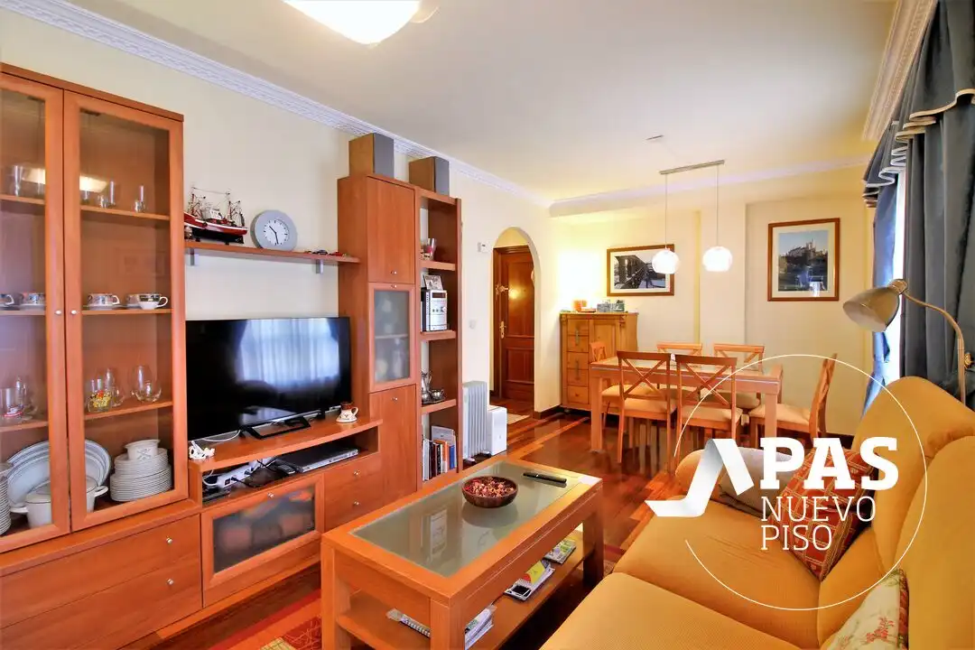 Living room of Flat for sale in Piélagos  with Heating and Balcony