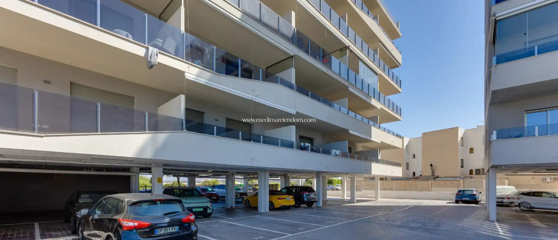 Vista exterior de Apartament en venda en Santa Pola amb Aire condicionat, Calefacció i Terrassa