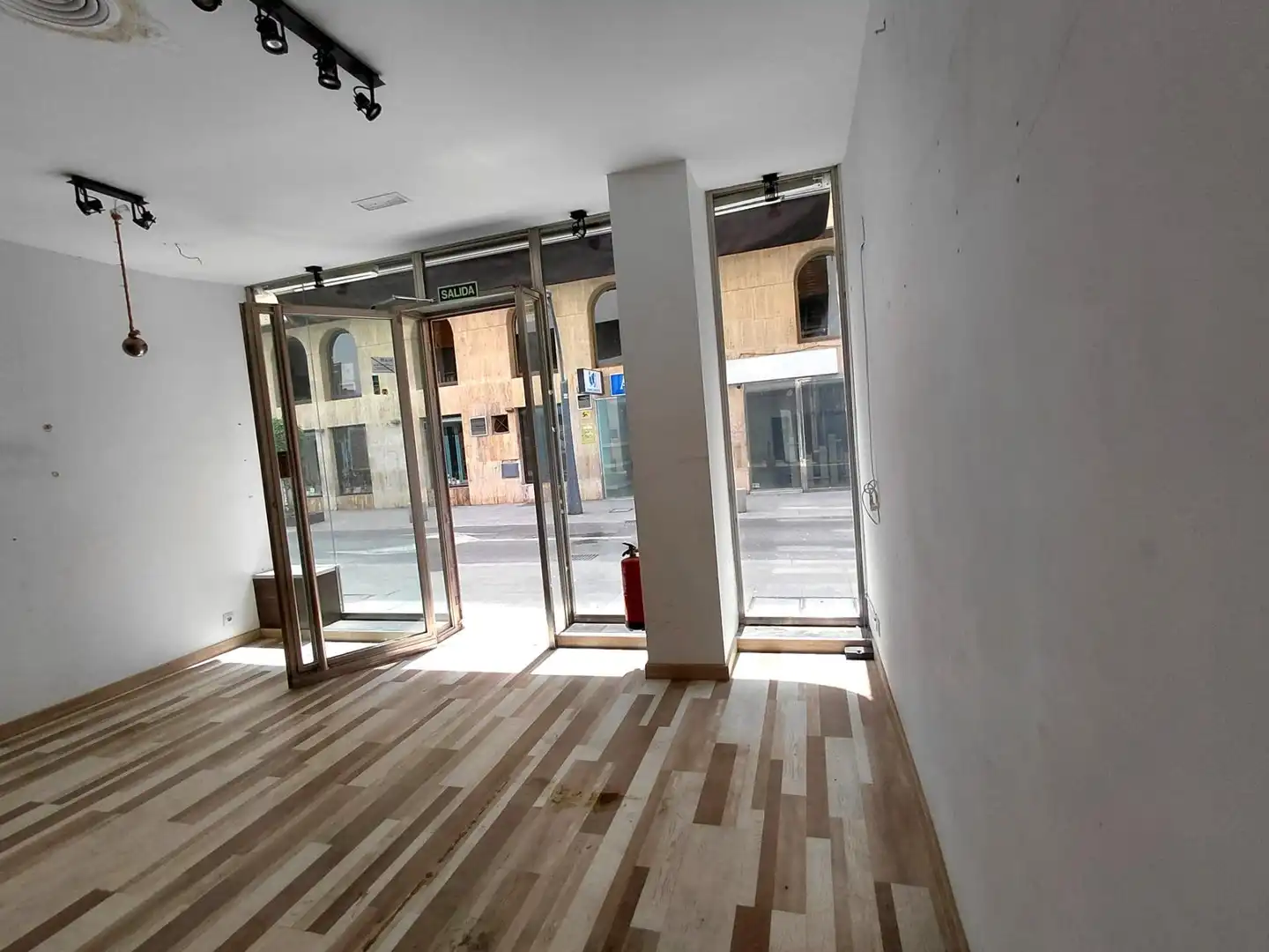 Local comercial en alquiler en Calle General Segura, imagen 36
