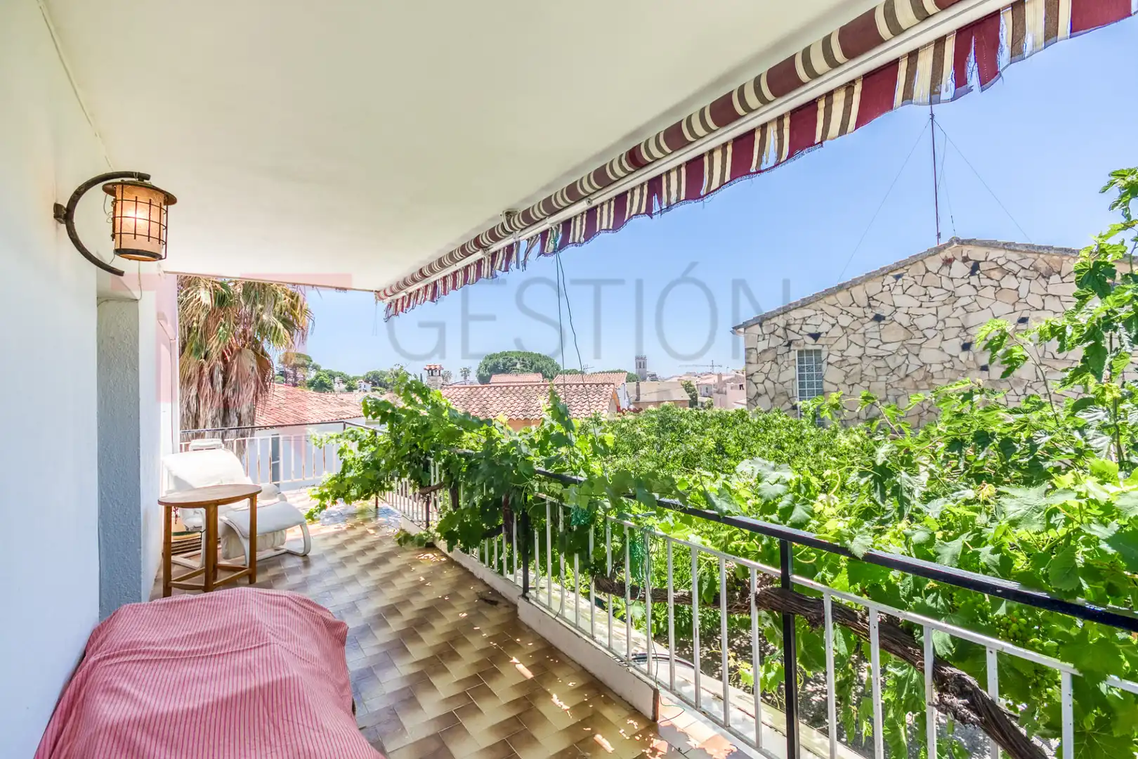 Terraza de Casa o chalet en venta en Pineda de Mar con Aire acondicionado, Calefacción y Jardín privado
