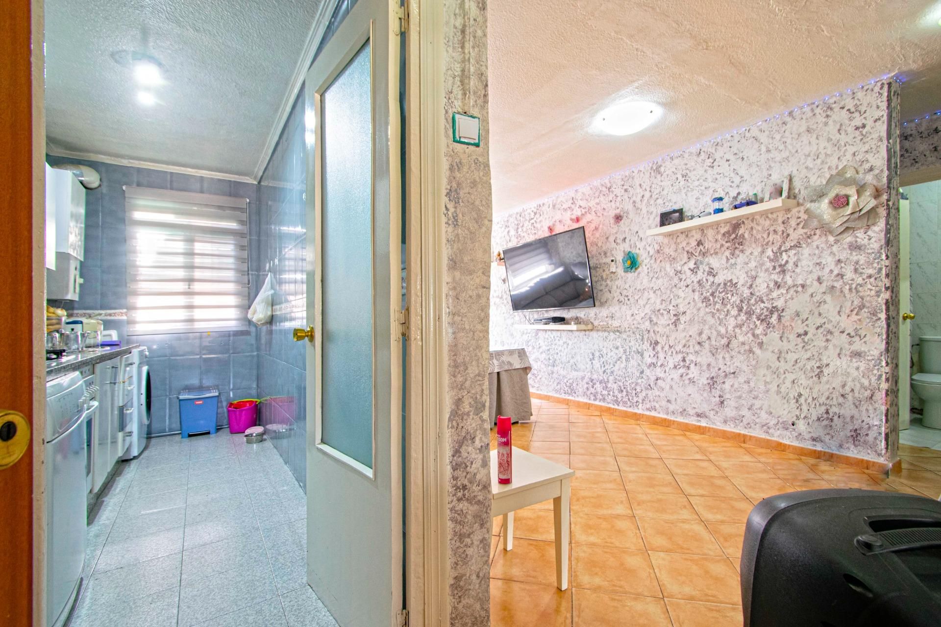 Bedroom of Flat for sale in  Sevilla Capital  with Air Conditioner and Heating