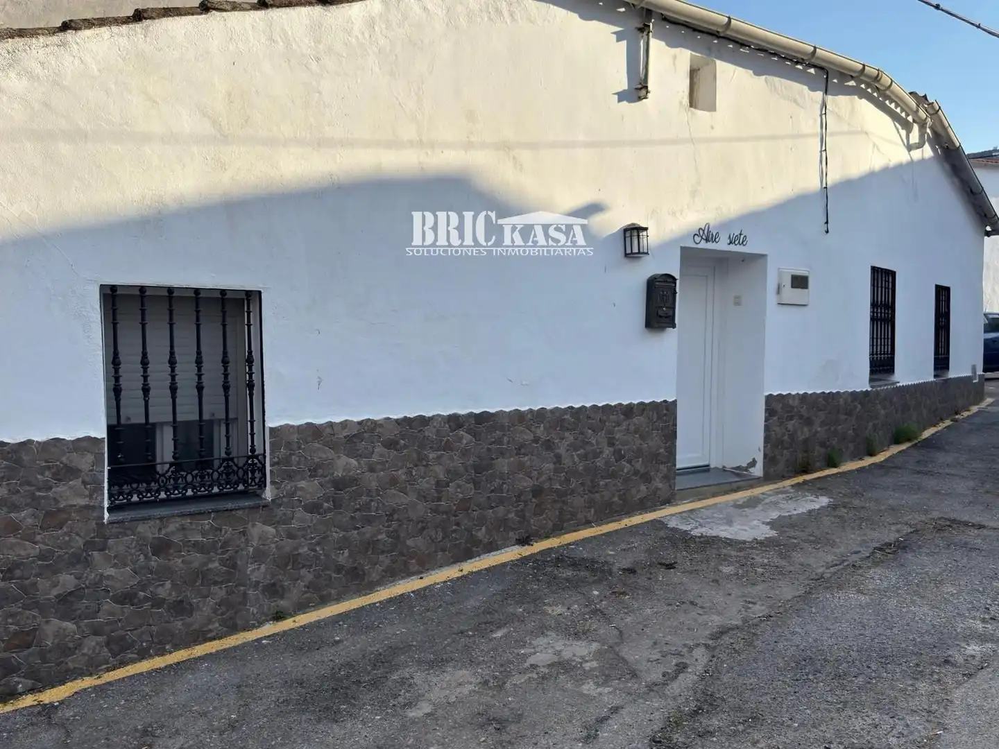 Vista exterior de Casa o chalet en venta en Sierra de Fuentes