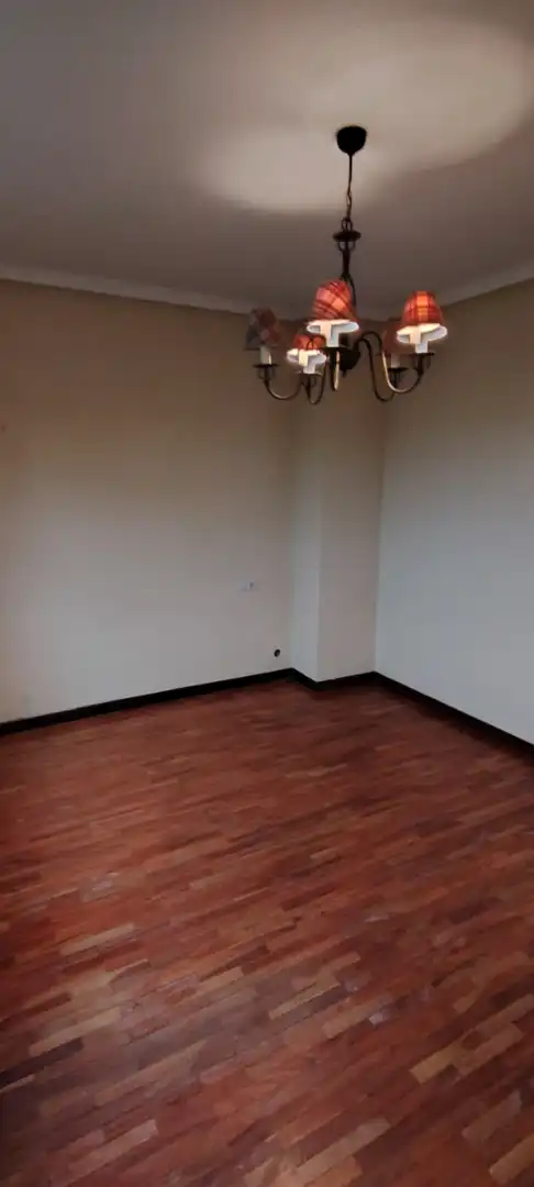 Habitación de Casa o chalet en venta en Santa Marta de Tormes con Calefacción, Jardín privado y Parquet