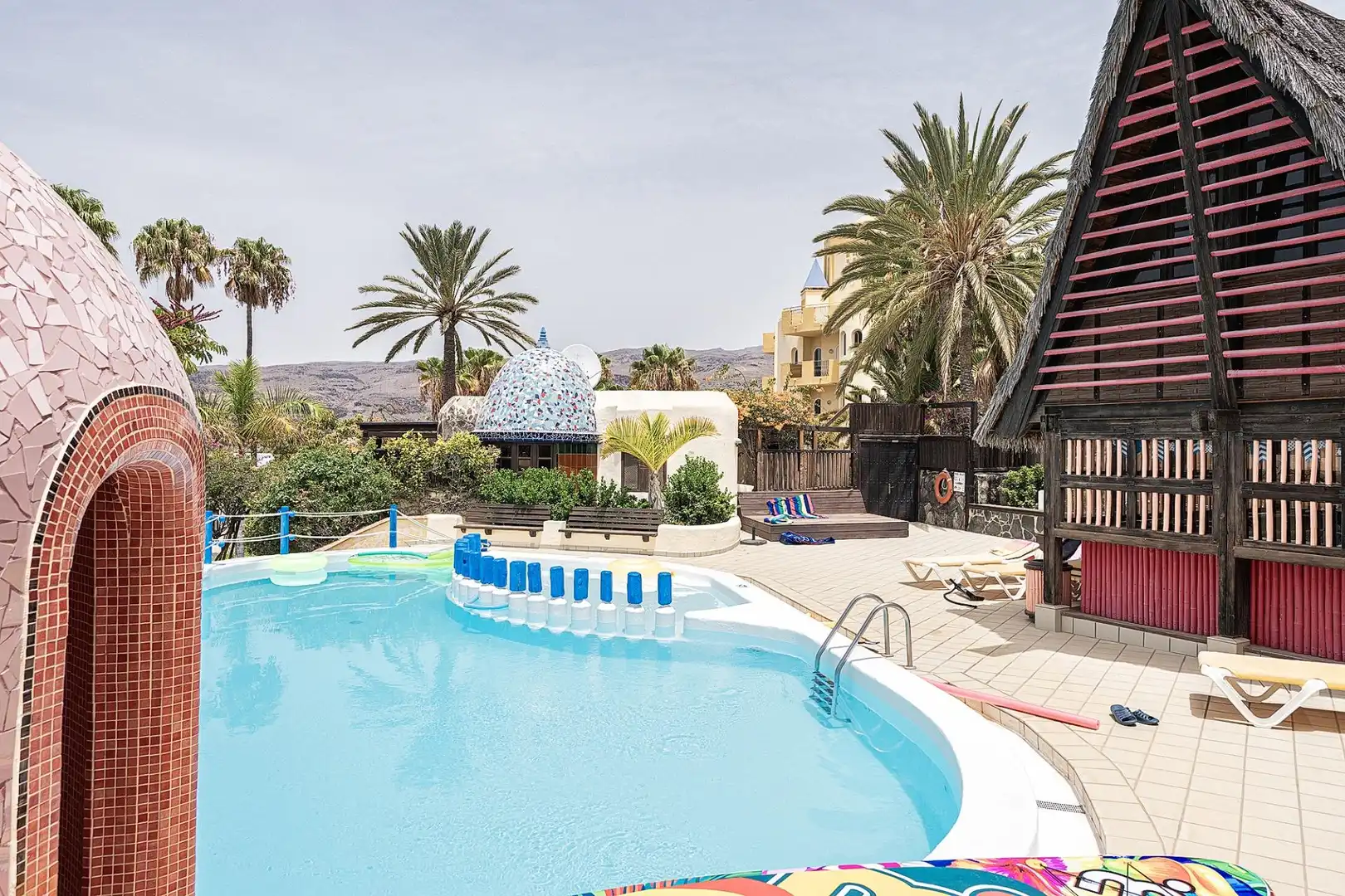 Piscina de Casa o chalet en venta en San Bartolomé de Tirajana con Jardín privado, Terraza y Piscina comunitaria