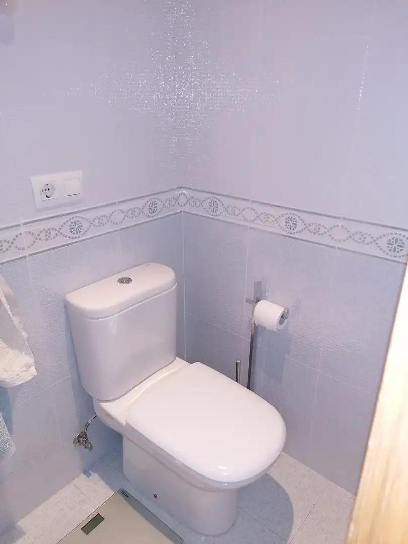 Baño de Piso de alquiler en Oeste