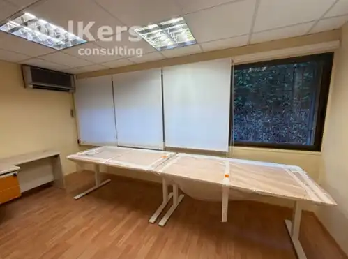 Oficina en venta en Barcelona con Aire acondicionado, Calefacción y Amueblado