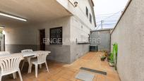 Terrassa de Casa o xalet en venda en Santa Perpètua de Mogoda amb Aire condicionat, Calefacció i Jardí privat