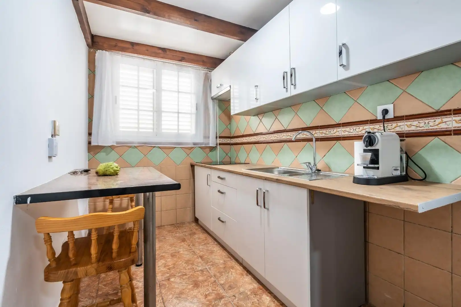 Cocina de Edificio en venta en Arona
