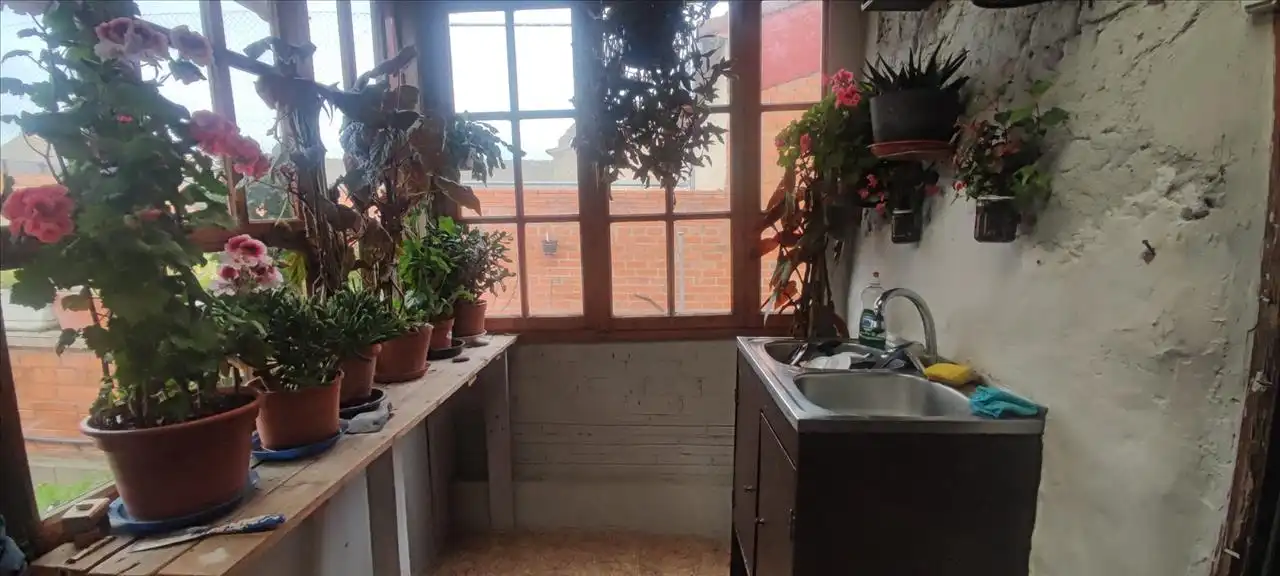 Cuina de Casa o xalet en venda en Rueda amb Jardí privat