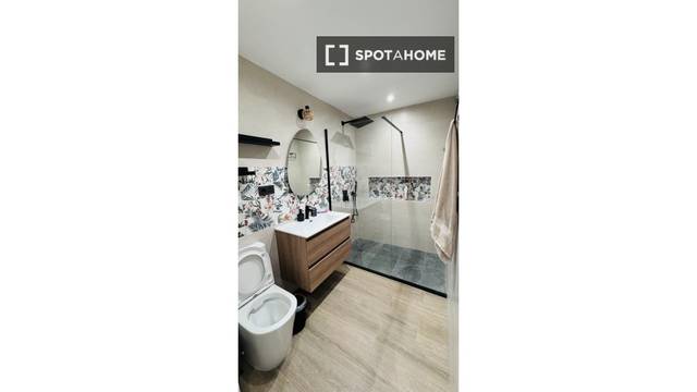 Piso en Alquiler en Tres Olivos - Valverde