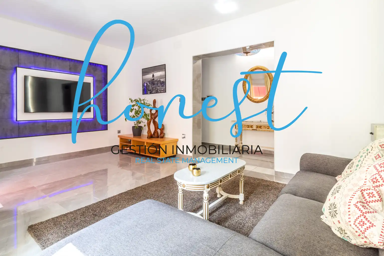 Sala de estar de Casa o chalet en venta en Torremolinos con Aire acondicionado y Amueblado