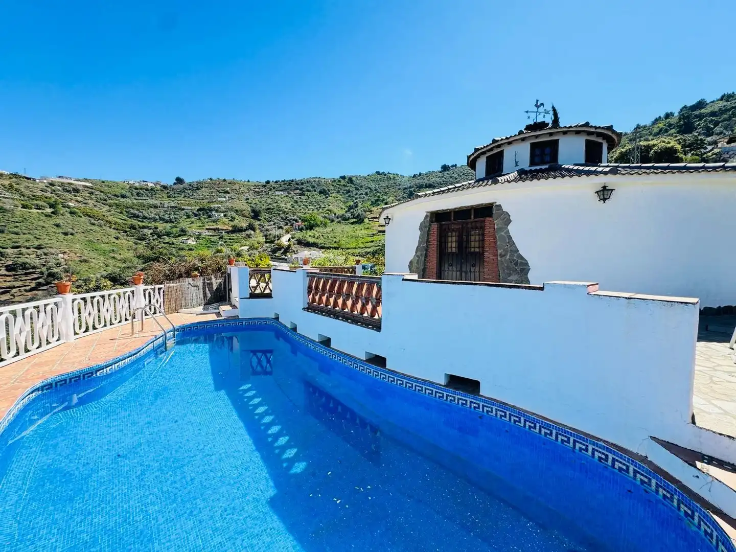 Casa con piscina in vendita a Torrox Pueblo