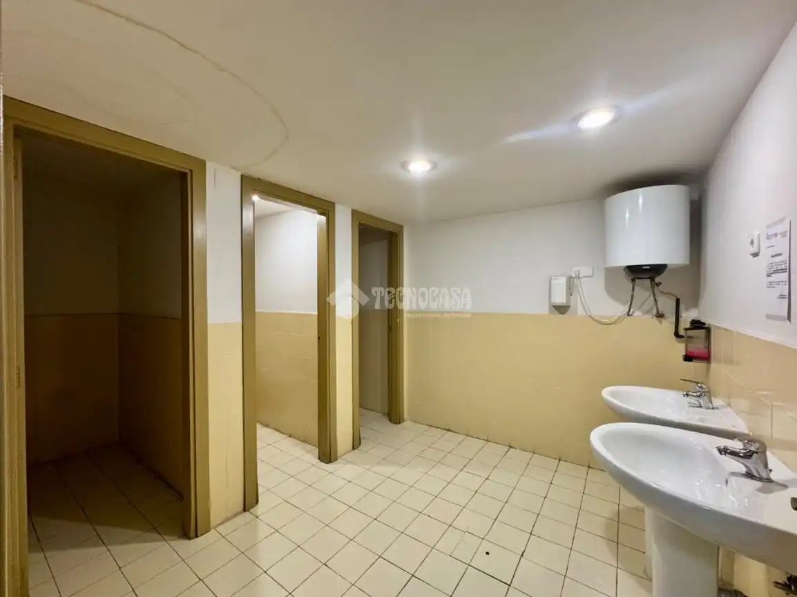 Baño de Piso en venta en San Sebastián de los Reyes con Aire acondicionado, Calefacción y Terraza