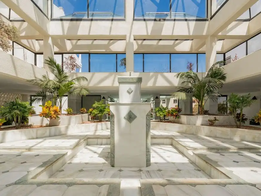 Apartament amb piscina en venda a Nueva Andalucía, imagen 32