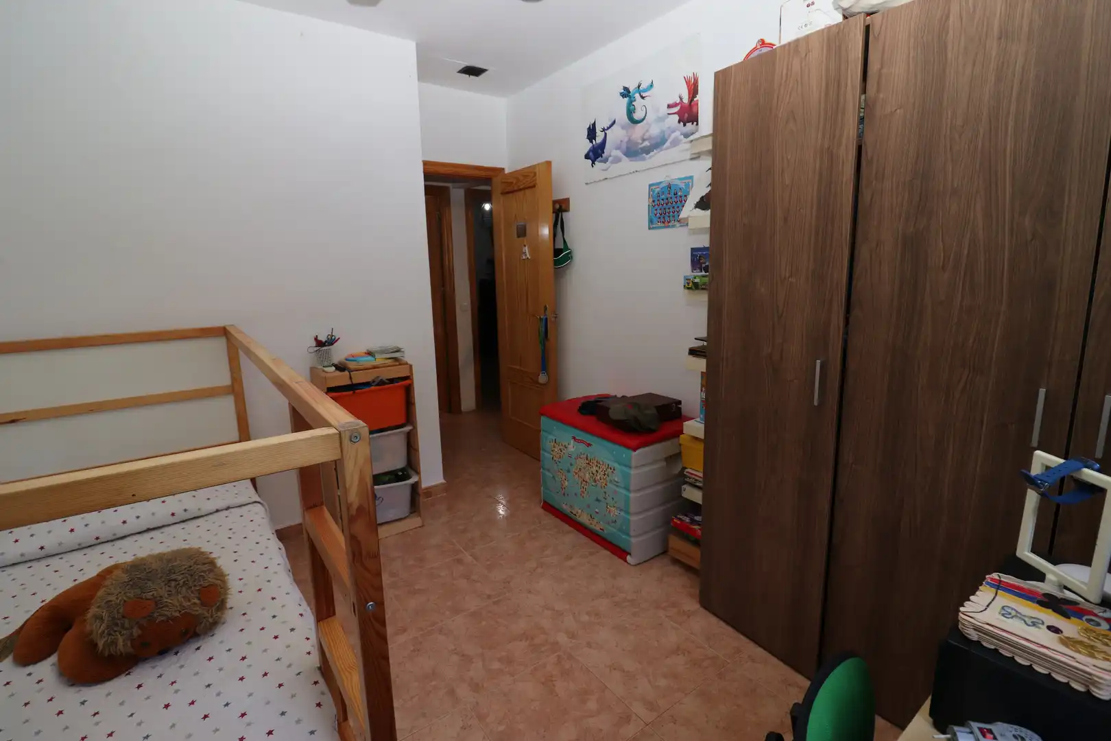 Dormitori de Finca rústica en venda en Aljaraque amb Jardí privat, Piscina i Moblat