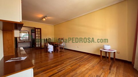 Photo 3 of Flat for sale in Calle Eduardo Pondal, Zona de Plaza de Barcelos, Pontevedra Capital
