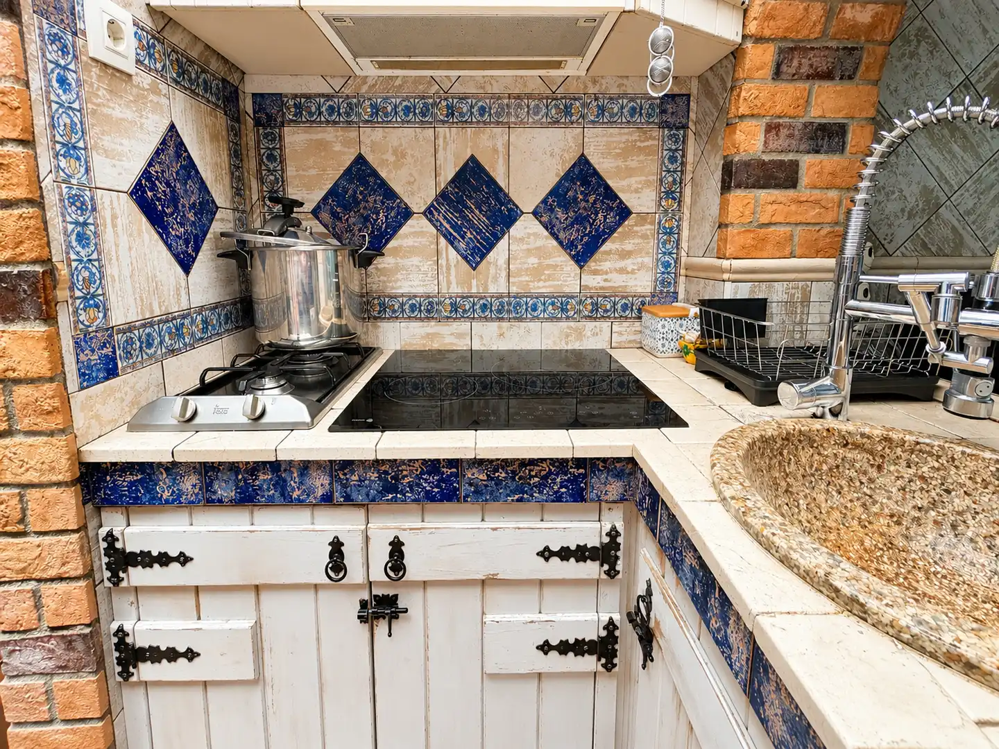Kitchen of Houses for sale in Málaga  with Air Conditioner, Heating and Terrace