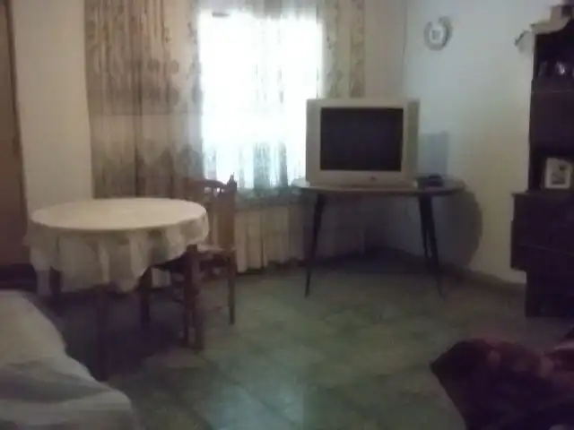 Sala d'estar de Casa adosada en venda en Jérez del Marquesado amb Terrassa, Moblat i Rentadora